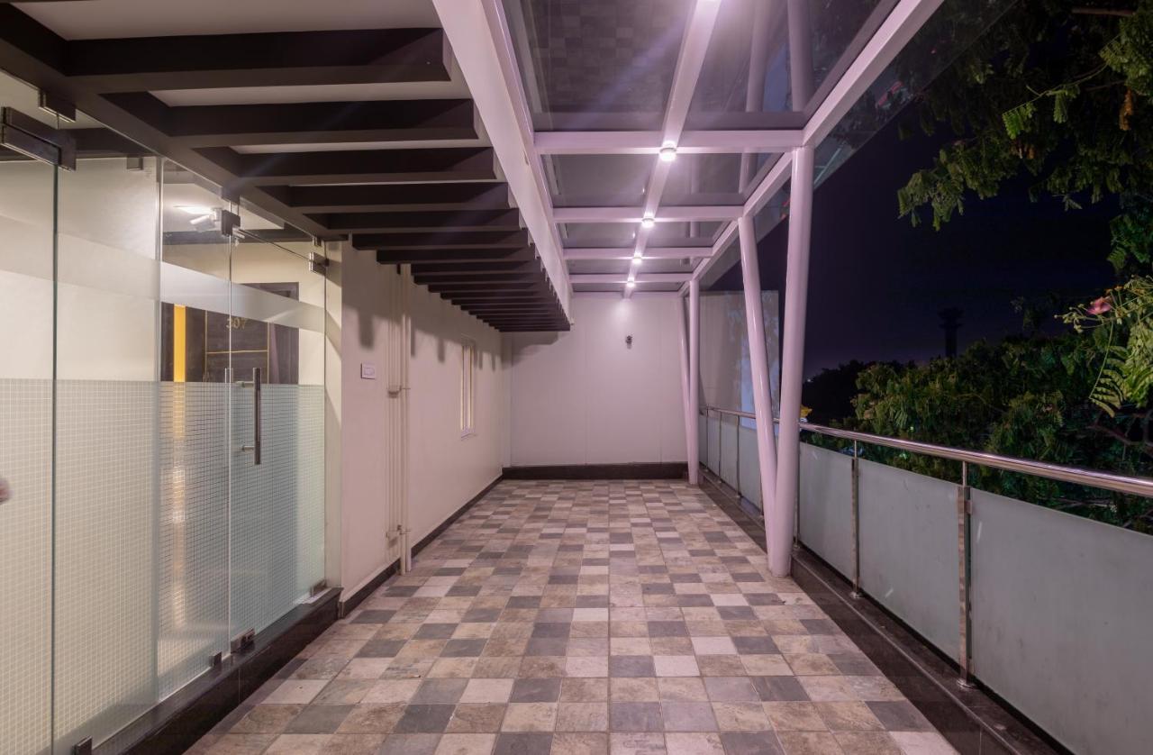 Bells Grand Inn Chennai Dış mekan fotoğraf